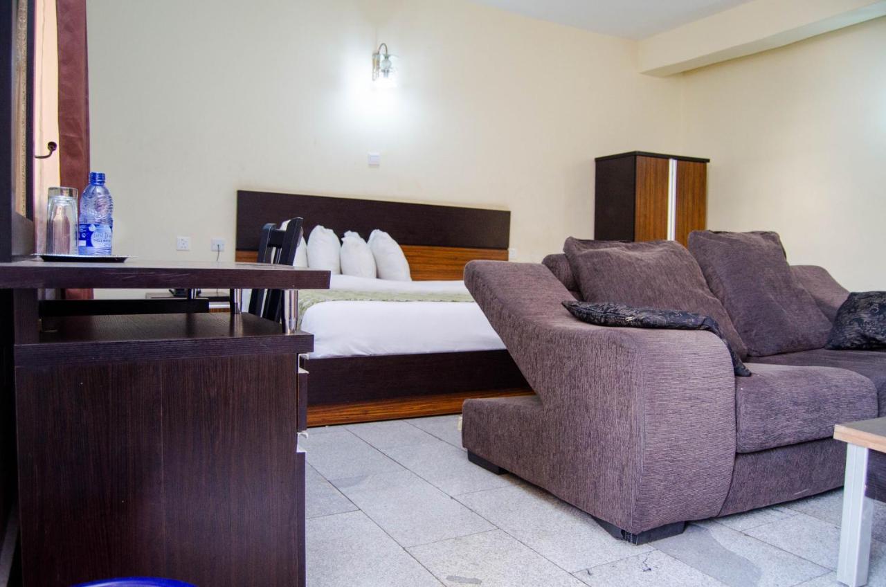 Residency Hotel Area11 Garki Абуджа Экстерьер фото